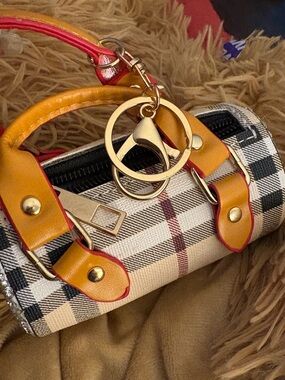Plaid Barrel Handbag with Yellow Trim Bag Charm Keychain